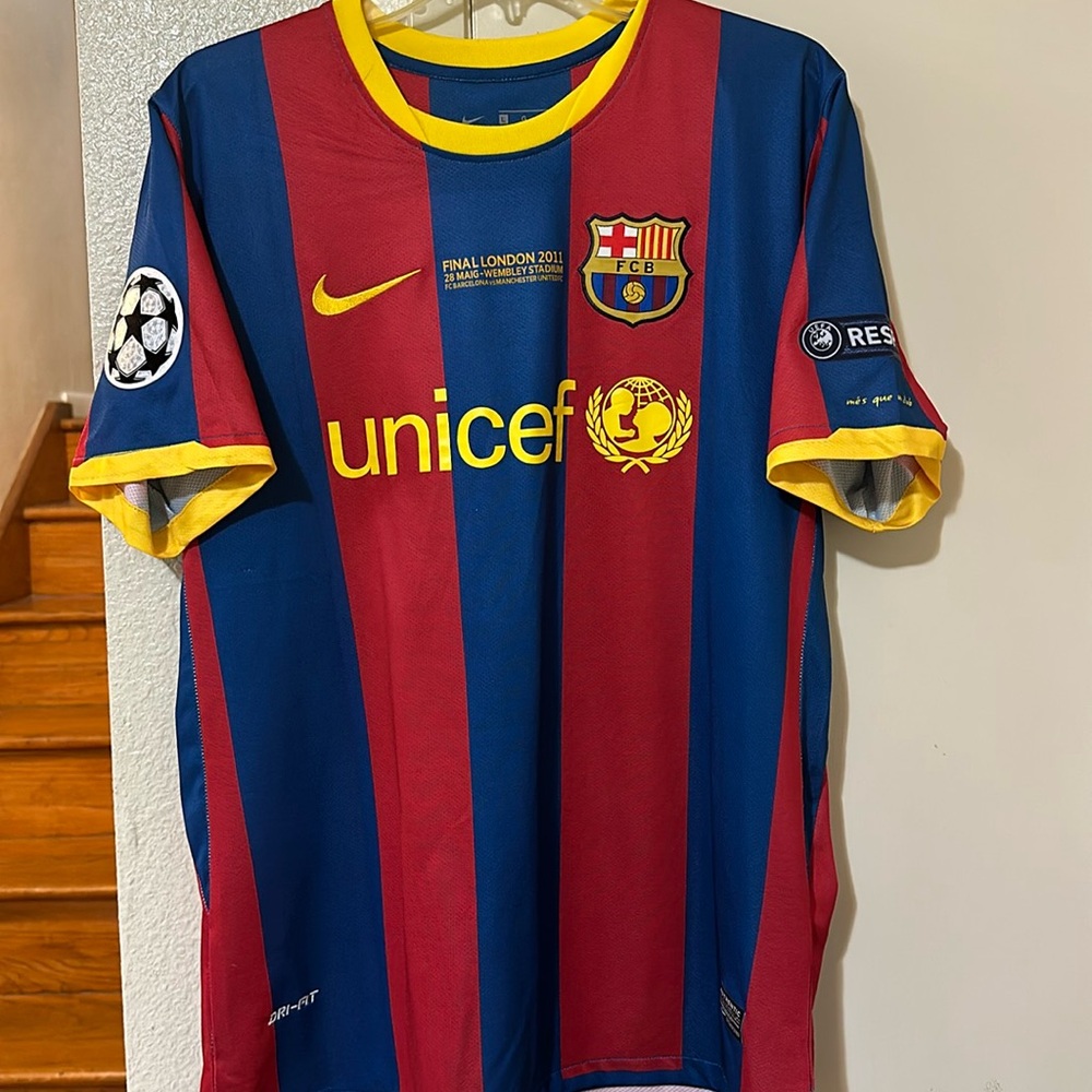 MESSI 10 barcelona jersey 10/11 champions league